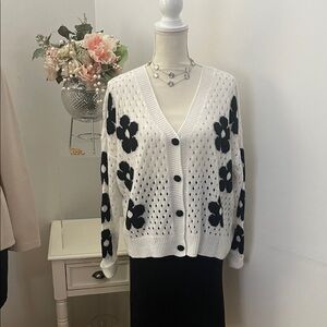 Floral Patterned White and Black Sweater